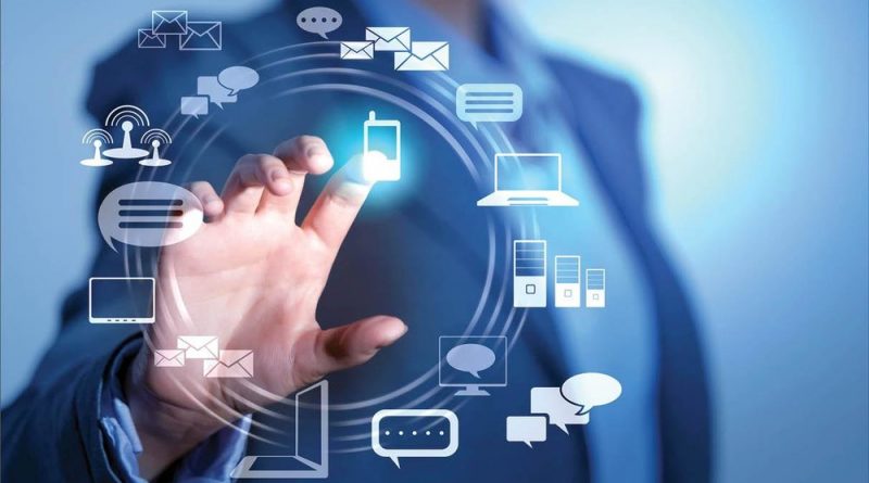 COVID-19 DAN PELAYANAN PUBLIK : MEMANFAATKAN TEKNOLOGI DIGITAL