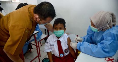 EDUKASI VAKSINASI ANAK